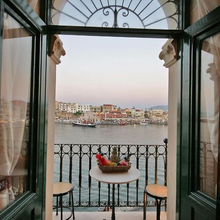Casa Leone Hotel Chrissi Akti Chania Exterior foto