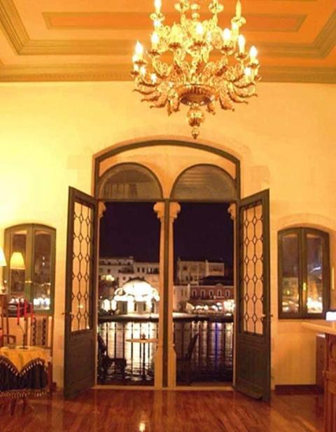 Casa Leone Hotel Chrissi Akti Chania Exterior foto