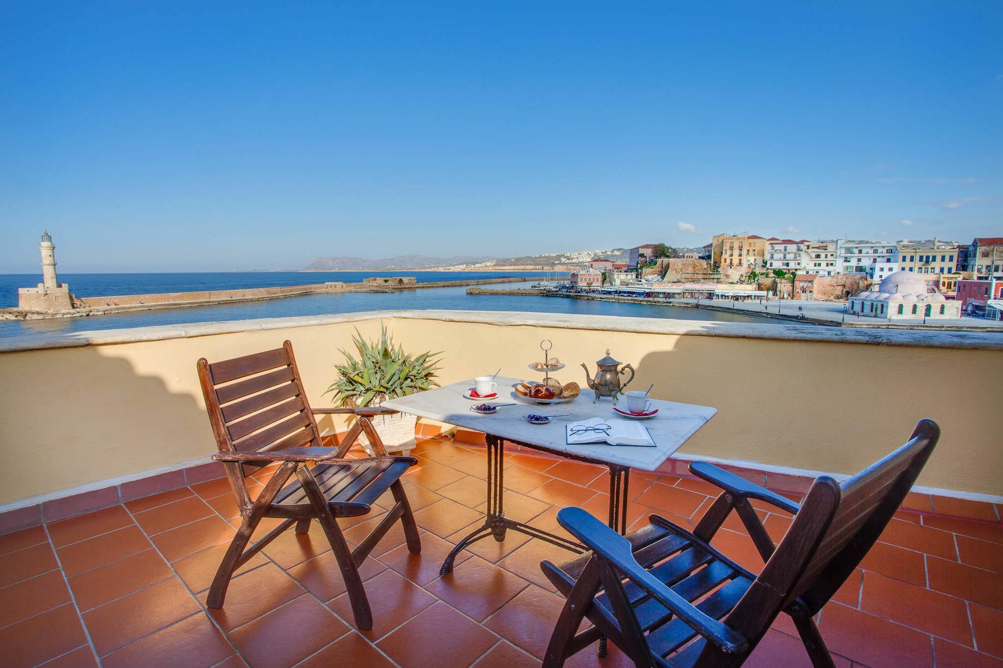 Casa Leone Hotel Chrissi Akti Chania Exterior foto