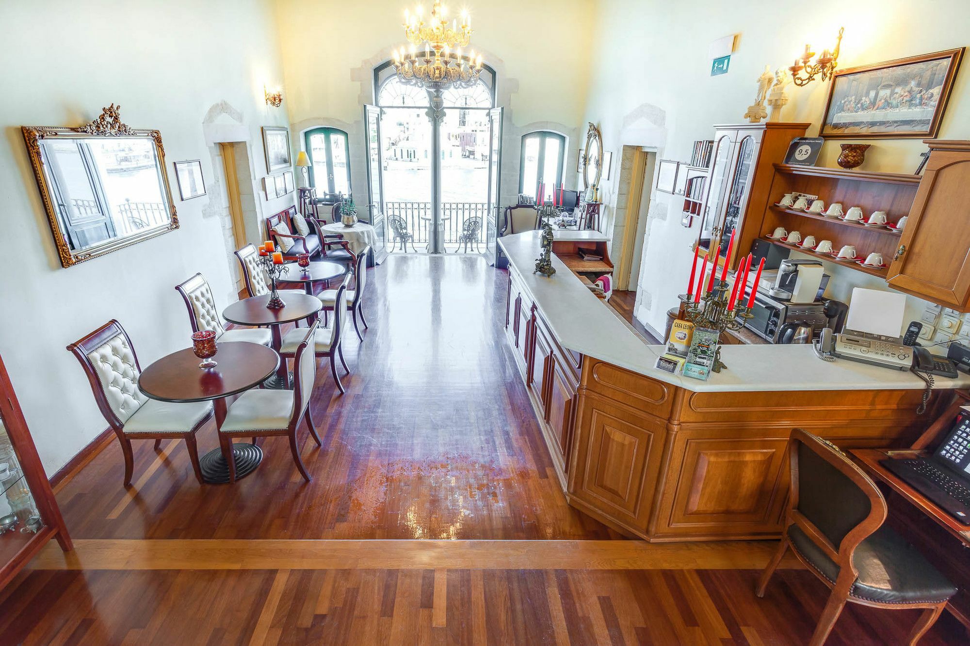 Casa Leone Hotel Chrissi Akti Chania Exterior foto